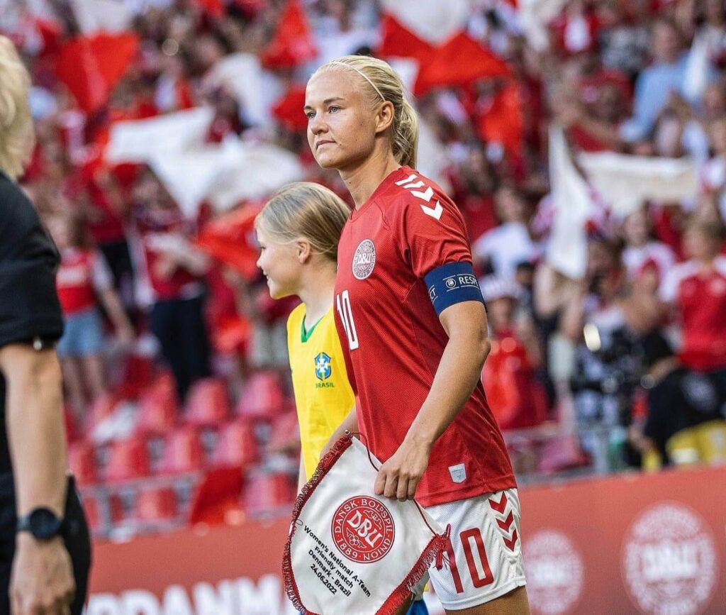 Pernille Harder a dán női labdarúgó-válogatott csapatkapitánya. Fotó: DBU.dk