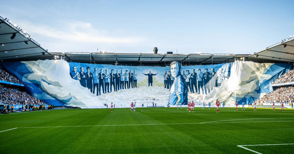 Malmö FF szurkolói csoportja. Fotó Kiemelt kép: mff.se Malmö FF Supporter Culture