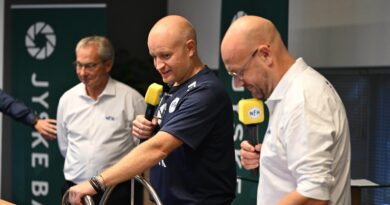 Niels Agesen középen. Fotó / Kiemelt kép:NFH.dk